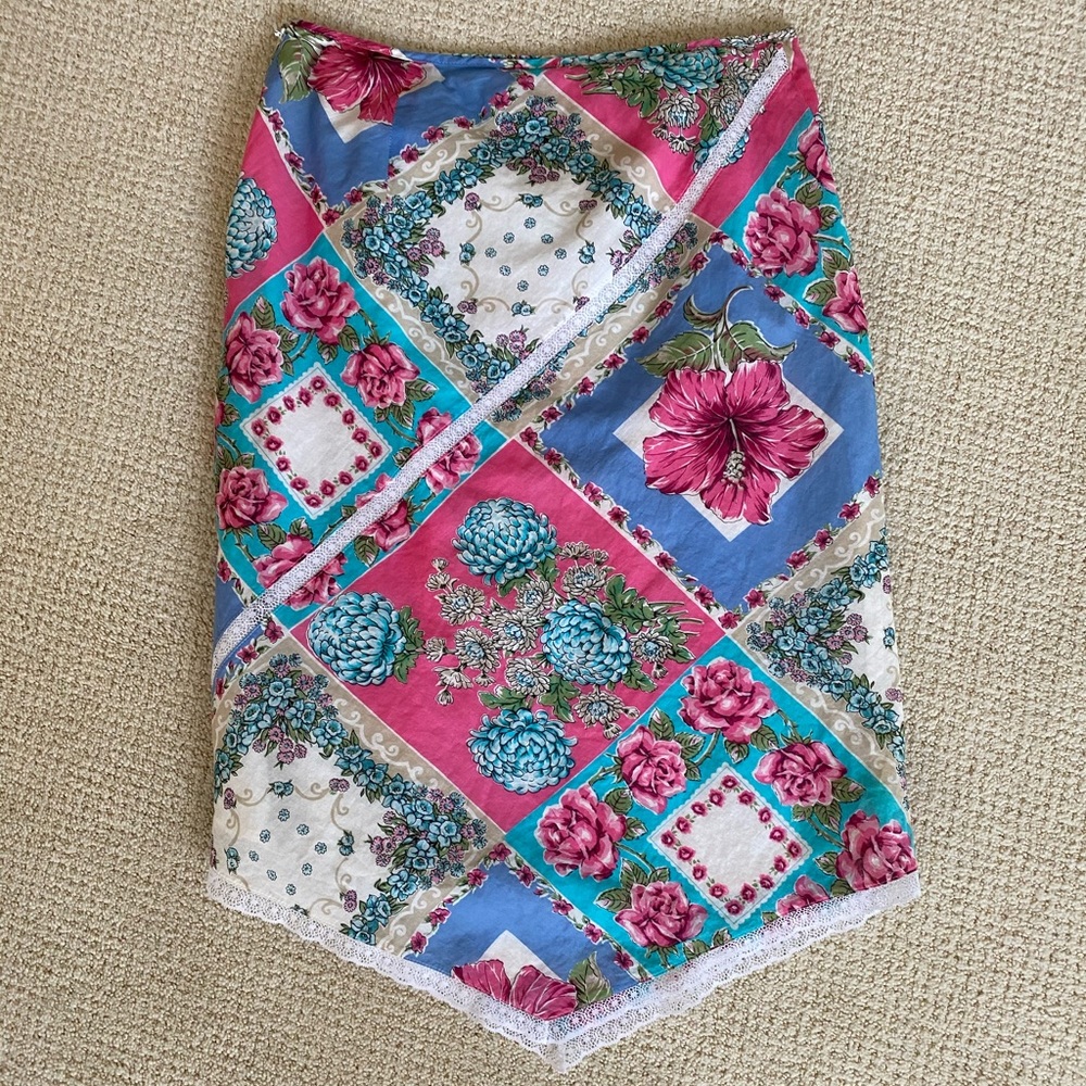 BCBG Floral Skirt